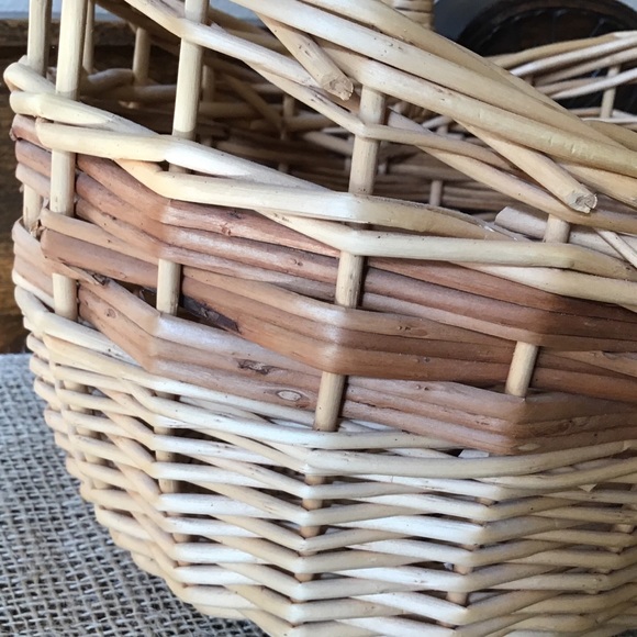 Wicker basket. Vintage - Picture 6 of 7